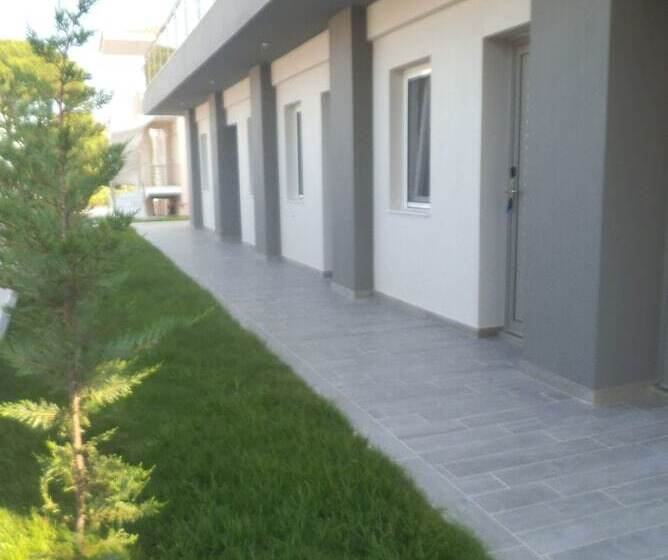 Finikas Garden Beach Resort Nikiti