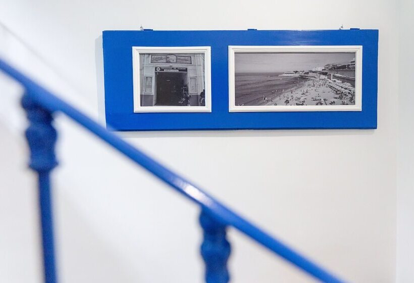 Help Yourself Hostels  Parede