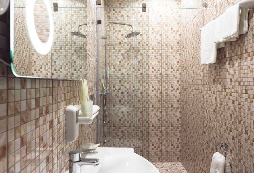 Historic Hotel Central