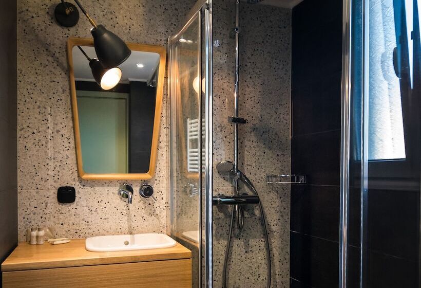 호텔 Allure Central Boutique