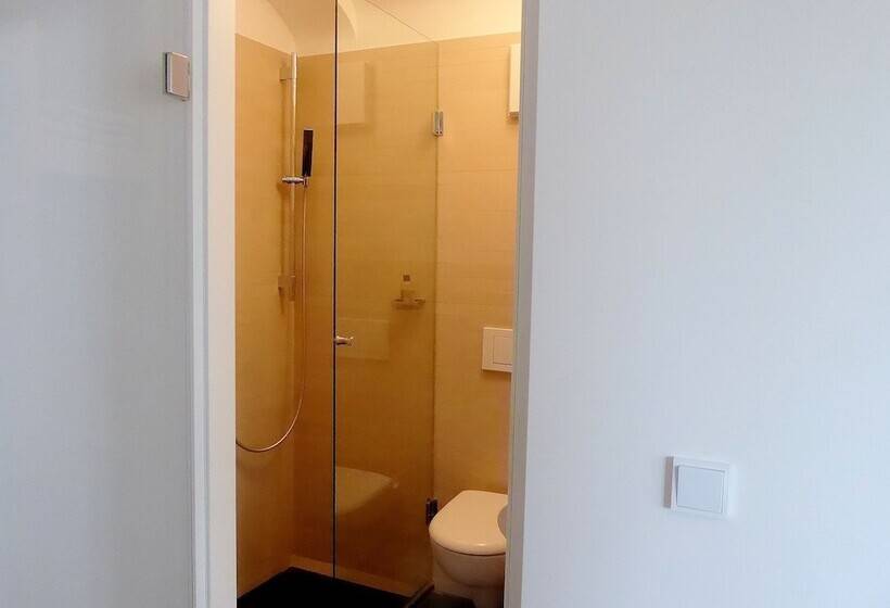 酒店 Am Eichholz Galerie & Art