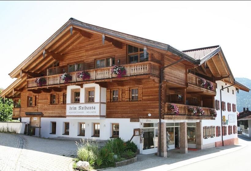 Hotel Beim Nuihausa