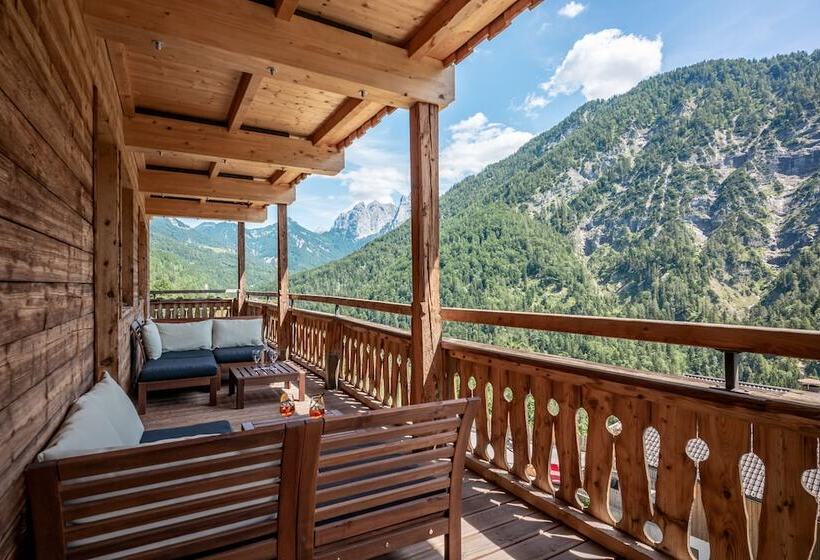 בית מלון כפרי Berg K Hof Kaisertal  Alpine Hideaway