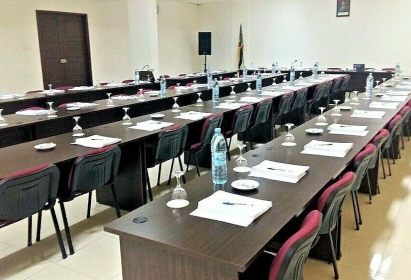 בית מלון כפרי Bilene