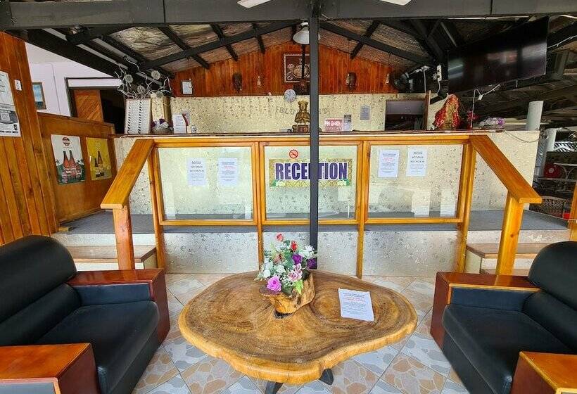 호텔 Blue Light Village