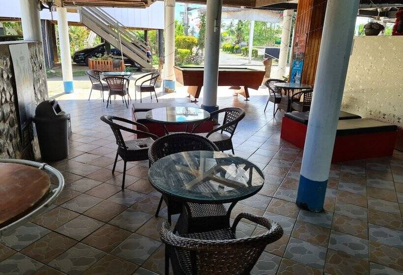 호텔 Blue Light Village