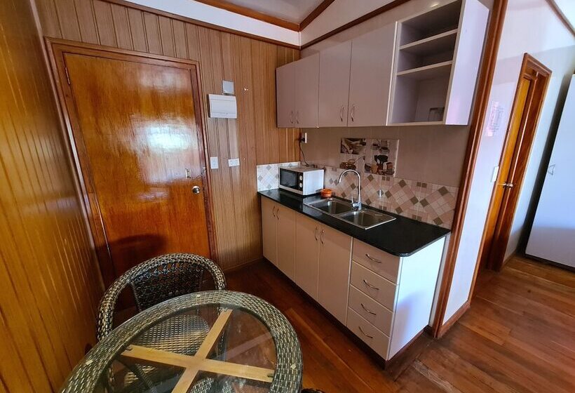 호텔 Blue Light Village