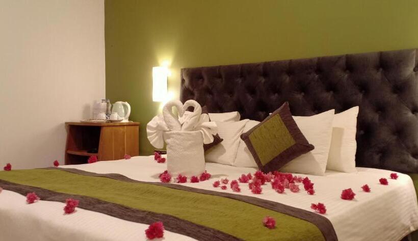 酒店 Capital Regency