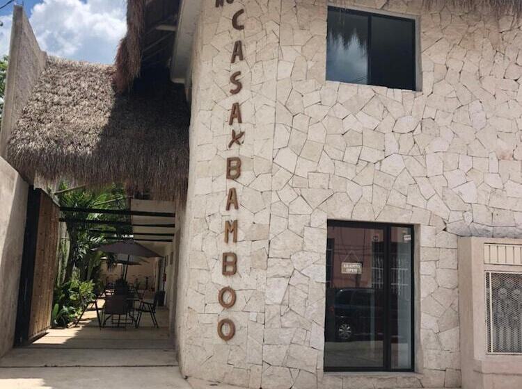 ホテル Casa Bamboo