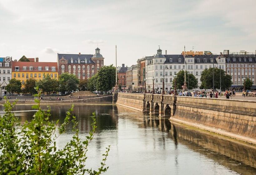 فندق Citizenm Copenhagen Radhuspladsen