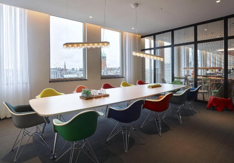 هتل Citizenm Copenhagen Radhuspladsen