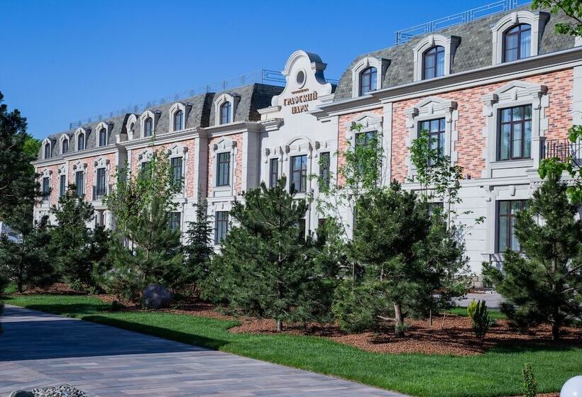 酒店 Grafskiy Park