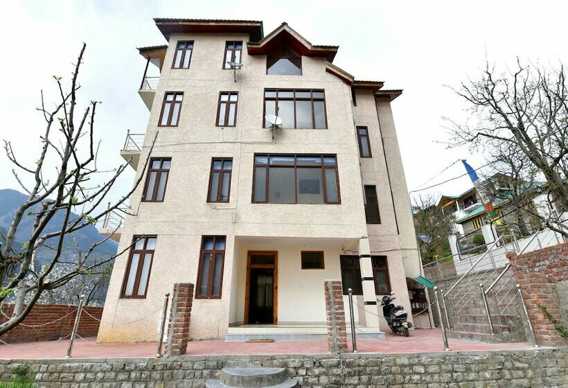 هتل Hillside Valley