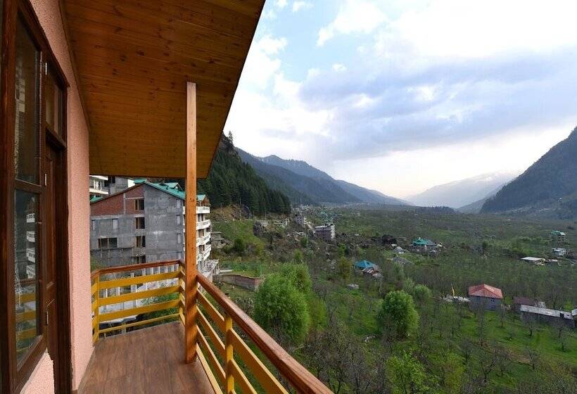 هتل Hillside Valley