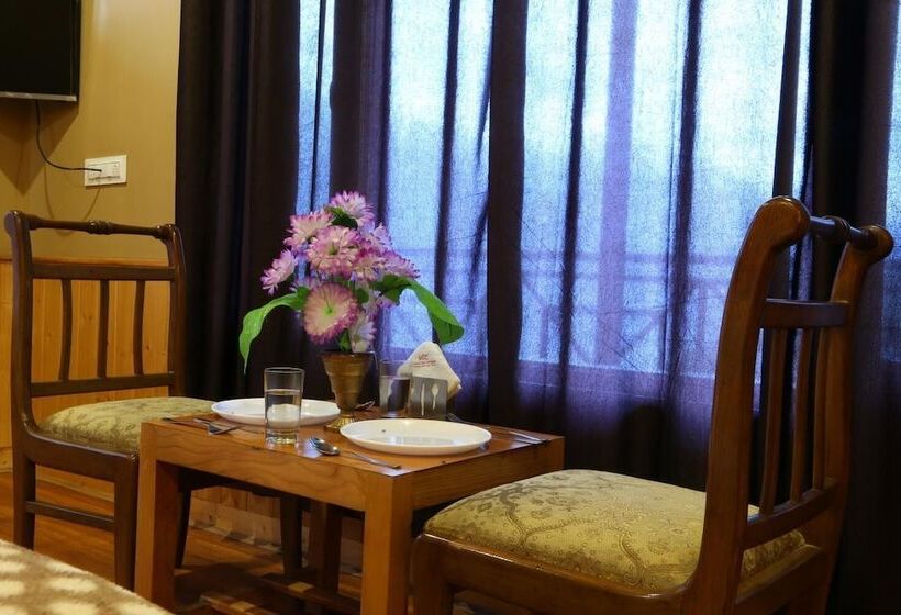 酒店 Kanyal Height Cottages