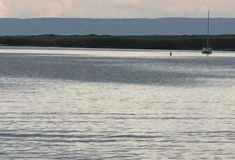 בית מלון כפרי Livadic