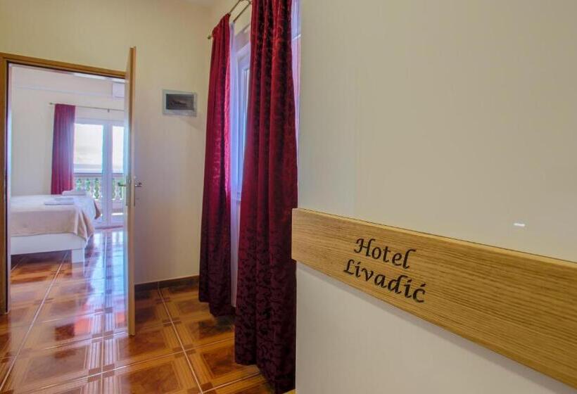 בית מלון כפרי Livadic