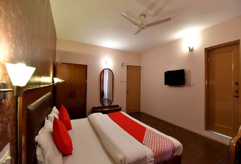 هتل Nishita Resorts By Oyo Rooms