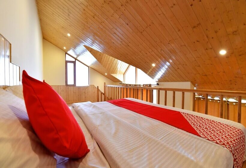 هتل Himachal Heights