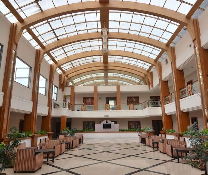 فندق Royal Highness