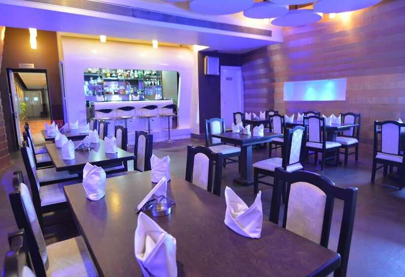 فندق Royal Highness