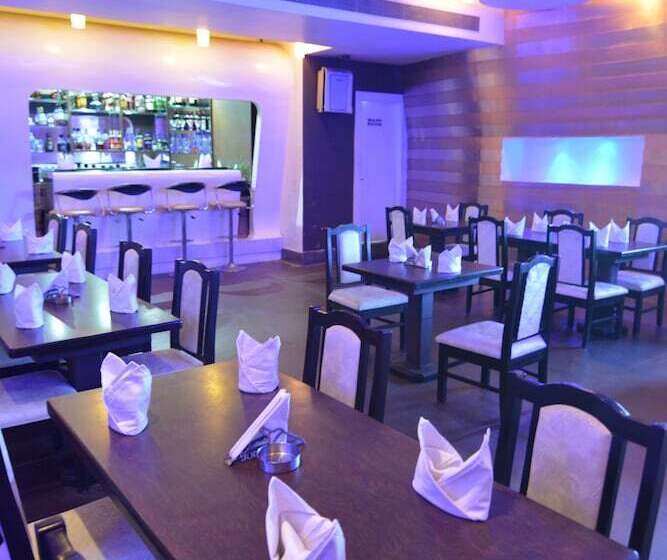 فندق Royal Highness