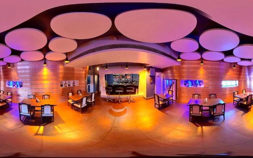 فندق Royal Highness