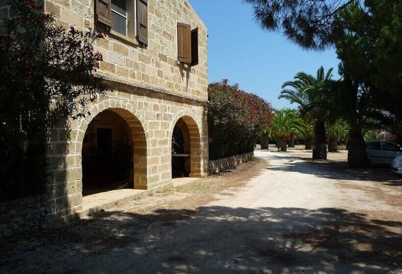 בית מלון כפרי Masseria Serine