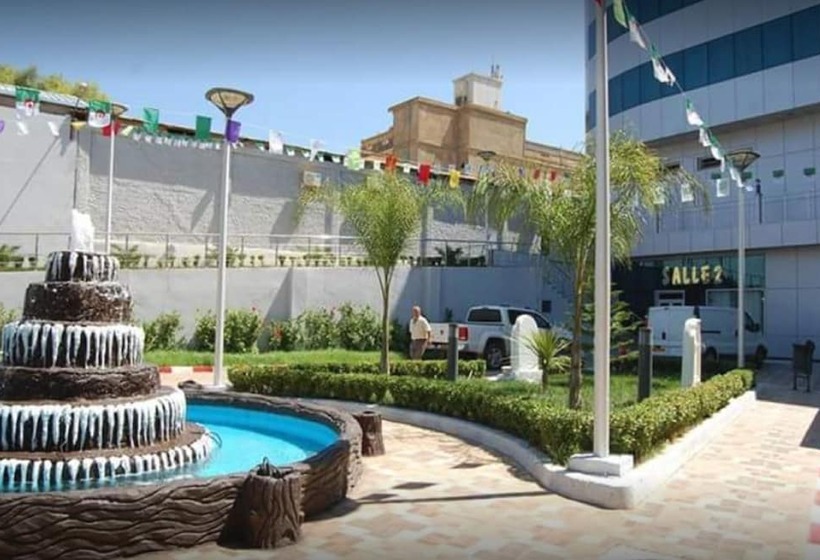 هتل روستایی Hôtel De La Vallée Chlef