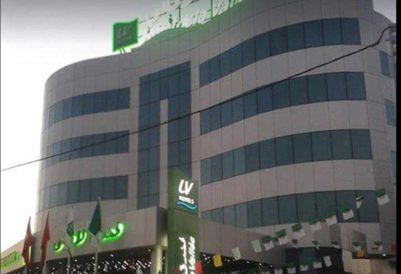 هتل روستایی Hôtel De La Vallée Chlef