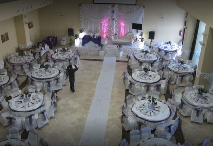 هتل روستایی Hôtel De La Vallée Chlef