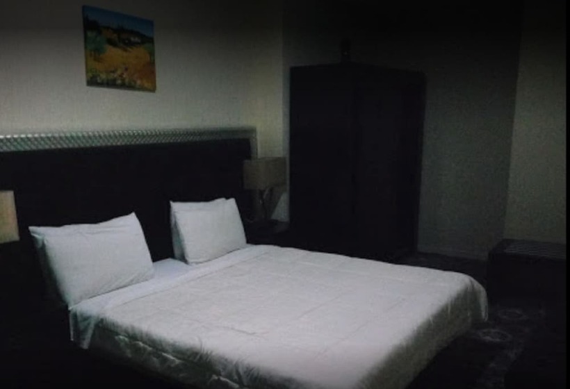 هتل روستایی Hôtel De La Vallée Chlef