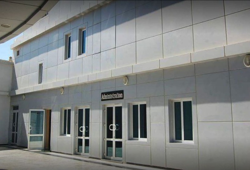 هتل روستایی Hôtel De La Vallée Chlef