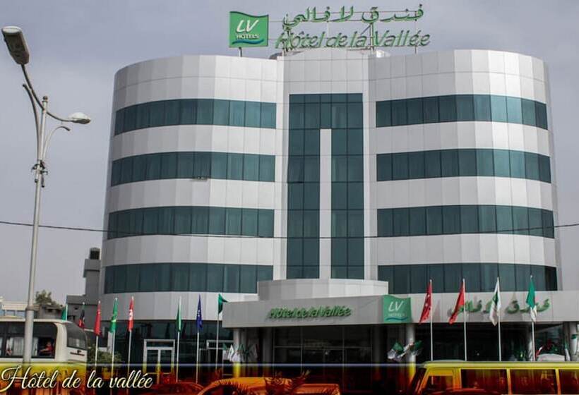 هتل روستایی Hôtel De La Vallée Chlef