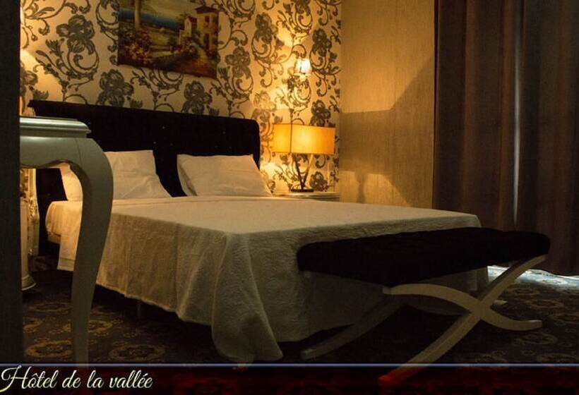 هتل روستایی Hôtel De La Vallée Chlef