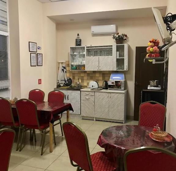 ホテル Guesthouse Selena