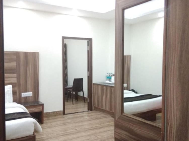 בית מלון כפרי Seven Oaks