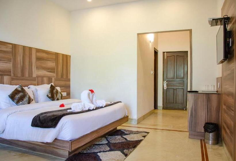 בית מלון כפרי Seven Oaks