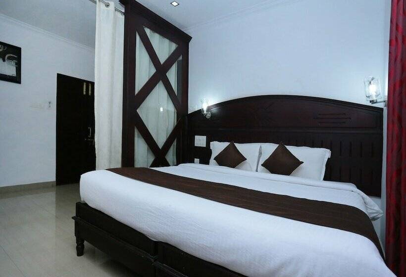 호텔 Sheelisach Inn