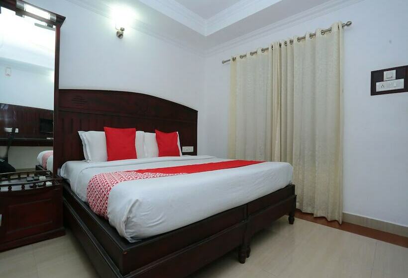 호텔 Sheelisach Inn