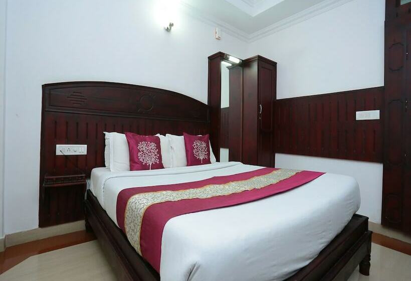 호텔 Sheelisach Inn