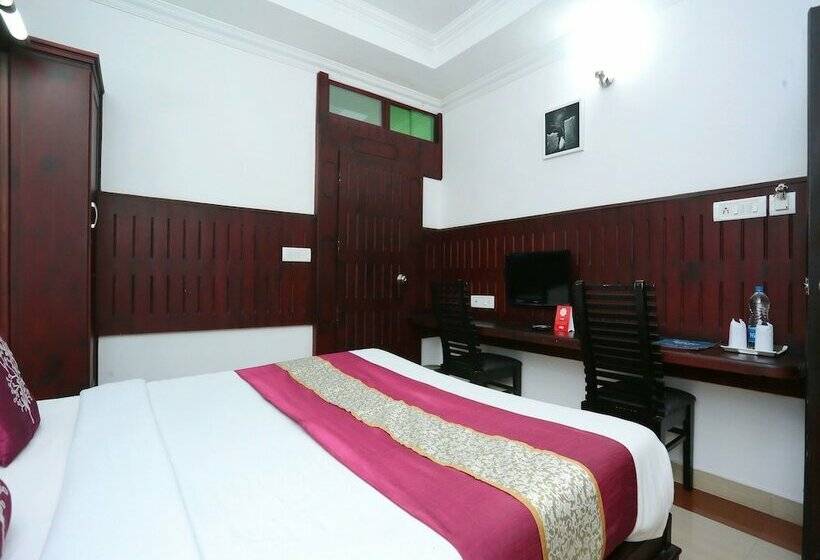 호텔 Sheelisach Inn