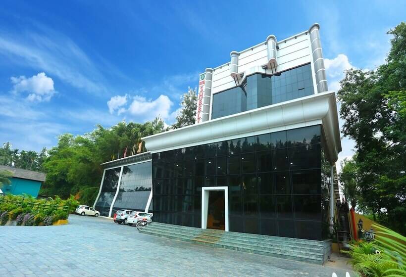 호텔 Sheelisach Inn