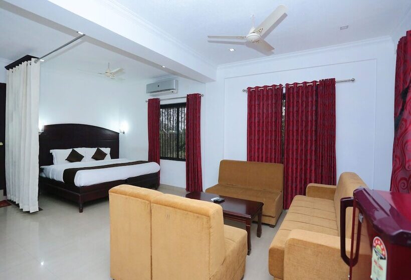 호텔 Sheelisach Inn