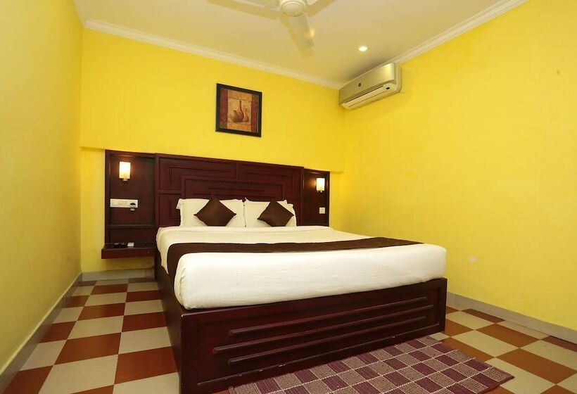 호텔 Sheelisach Inn