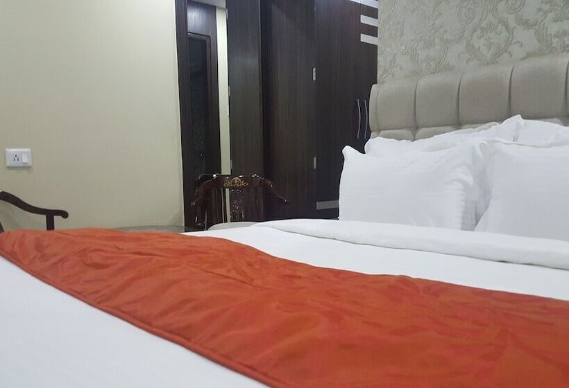 فندق Sle Residency