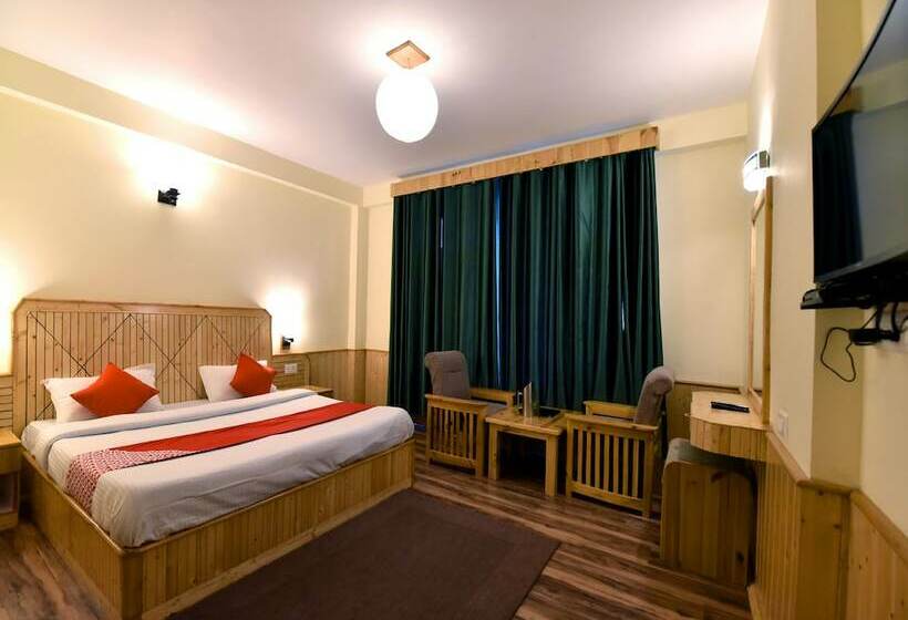 هتل The Manali Lodge By Oyo Rooms