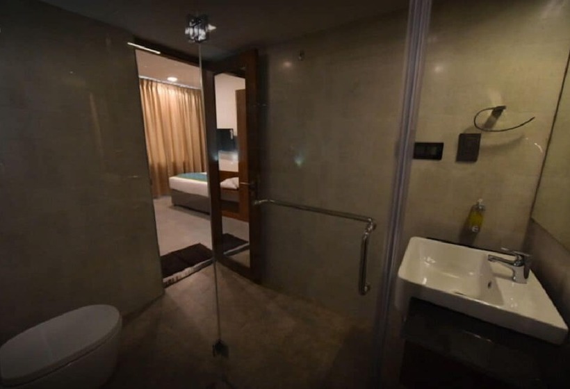 فندق Vivid A Boutique