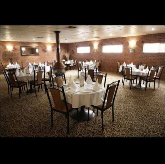 מוטל Condobolin Motor Inn