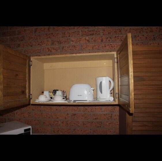 מוטל Condobolin Motor Inn